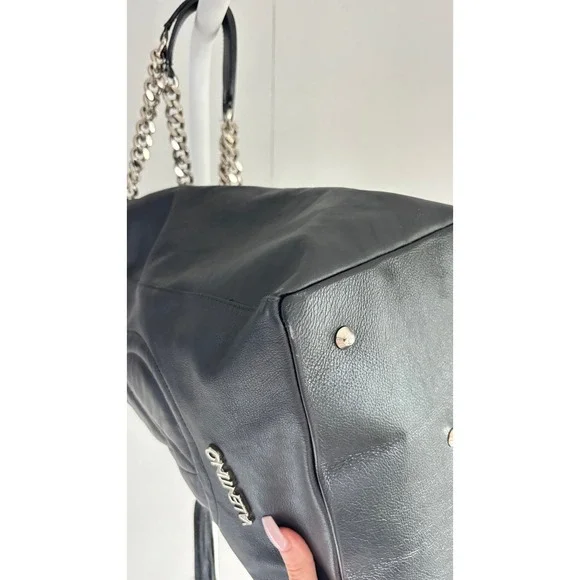 $1,095 Authentic Valentino Tote Bag Black Leather Silver Chain Strap V Logo - Picture 14 of 16